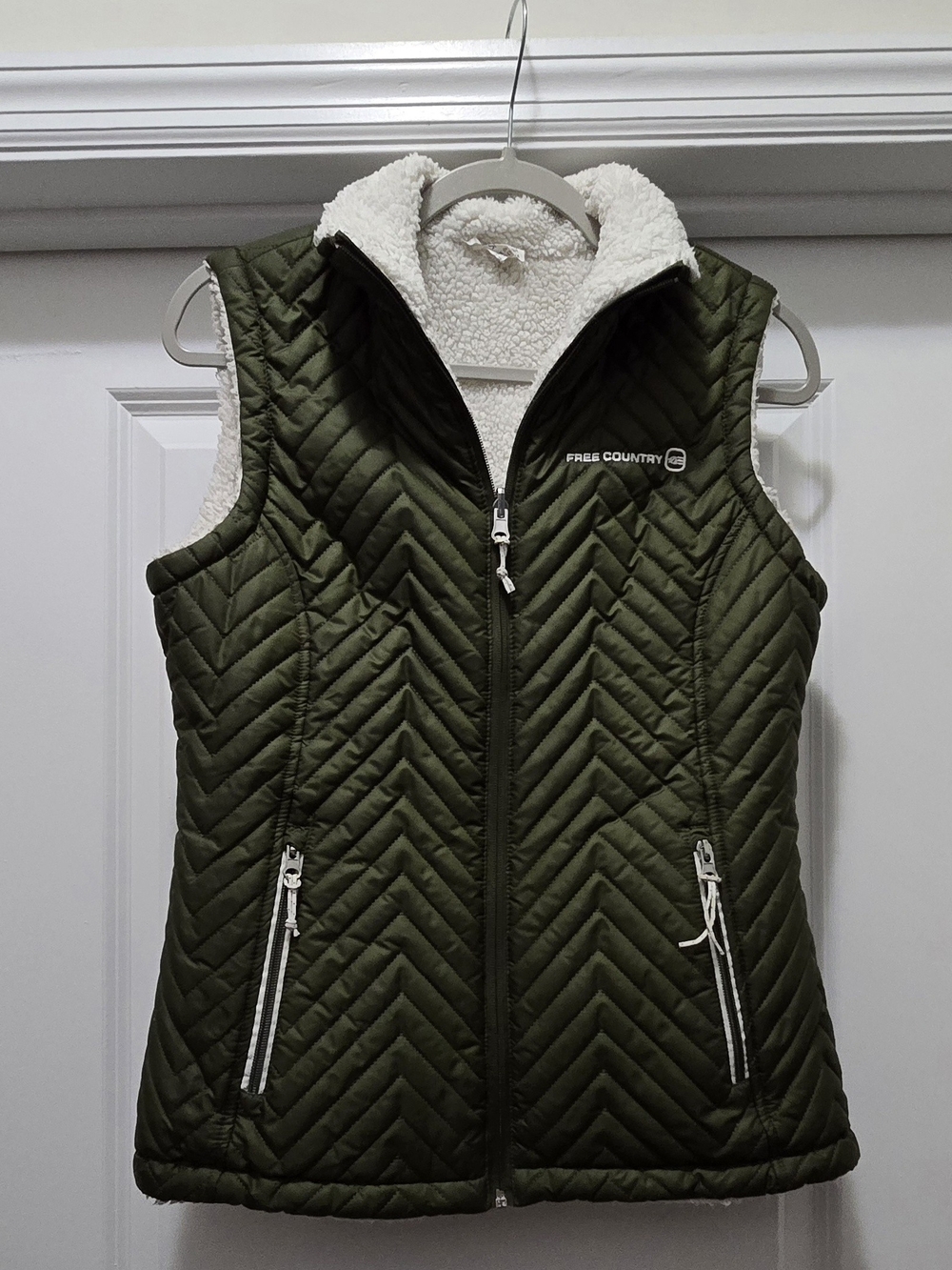 Free Country Olive Green Quilted Vest with White Sherpa Collar, Size Small